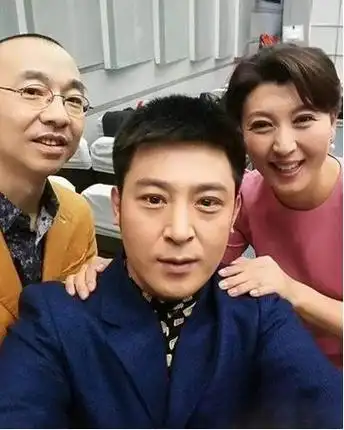 阎学晶老公林越