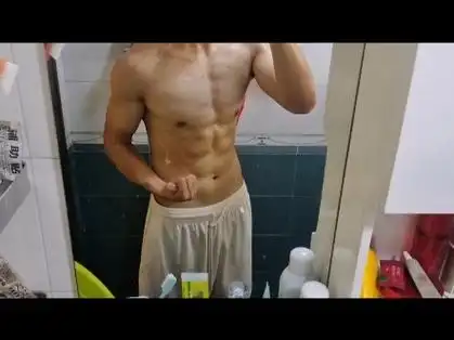 要在100天炼成彭于晏的身材(第二天)