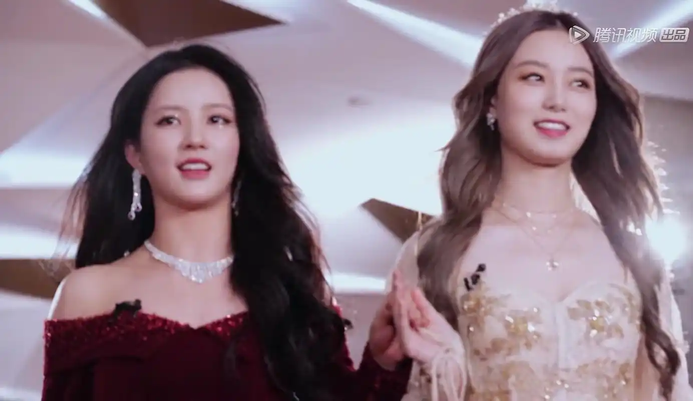 《创3》公主们来了,徐艺洋刘些宁回眸好心动,张艺凡仙气飘飘!