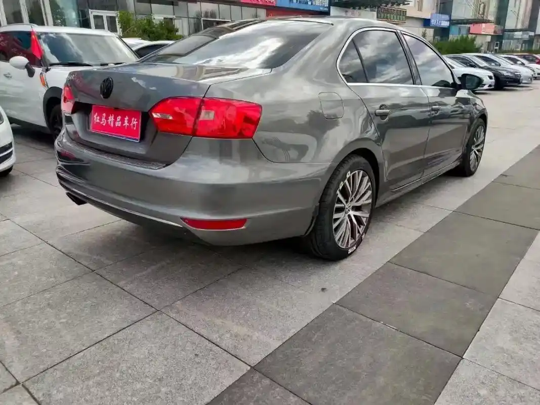 1.4t速腾.12年大众速腾,排量1.4t,手动挡,高配,真 - 抖音