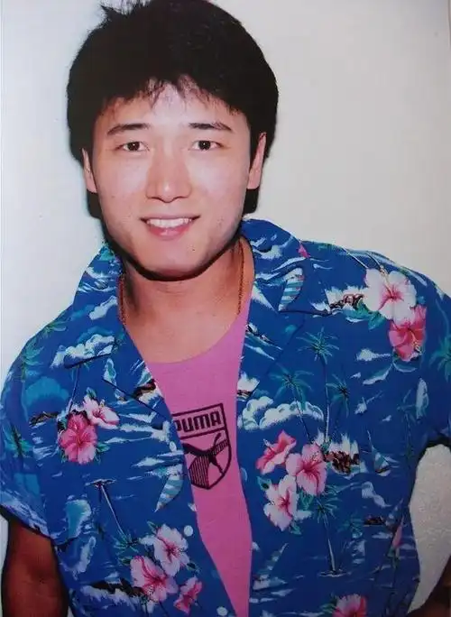 越老越帅的四位香港男星,他们才是真正的不老男神