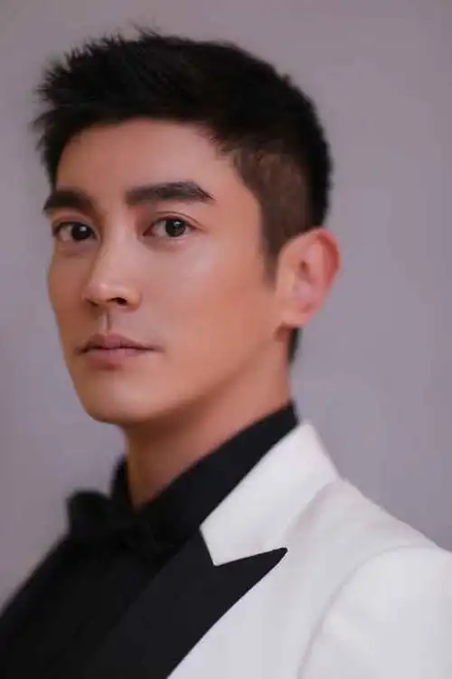 优秀青年演员杜江受邀出席东京国际电影节 展现中国影人风采