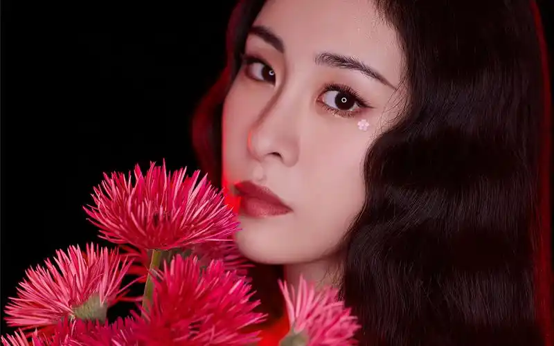 张碧晨唯美性感写真图片桌面壁纸