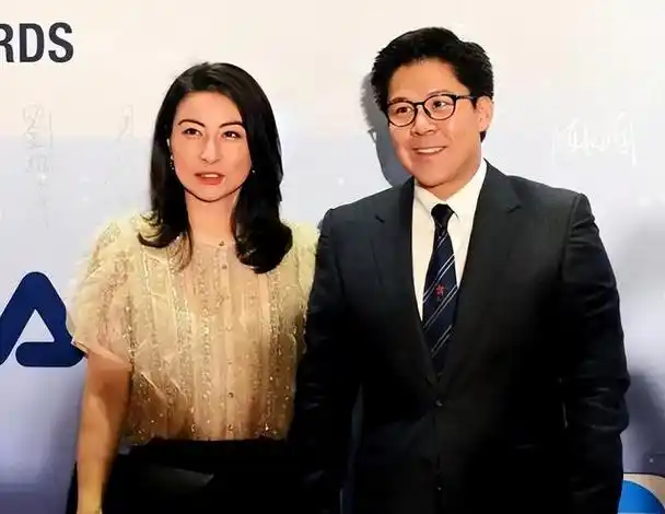 霍震霆拒争霍家家产,朱玲玲不要罗家家产,实则全为霍启刚铺路?