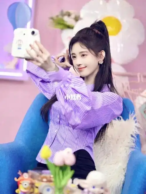 鞠婧祎最美啦背景图头像