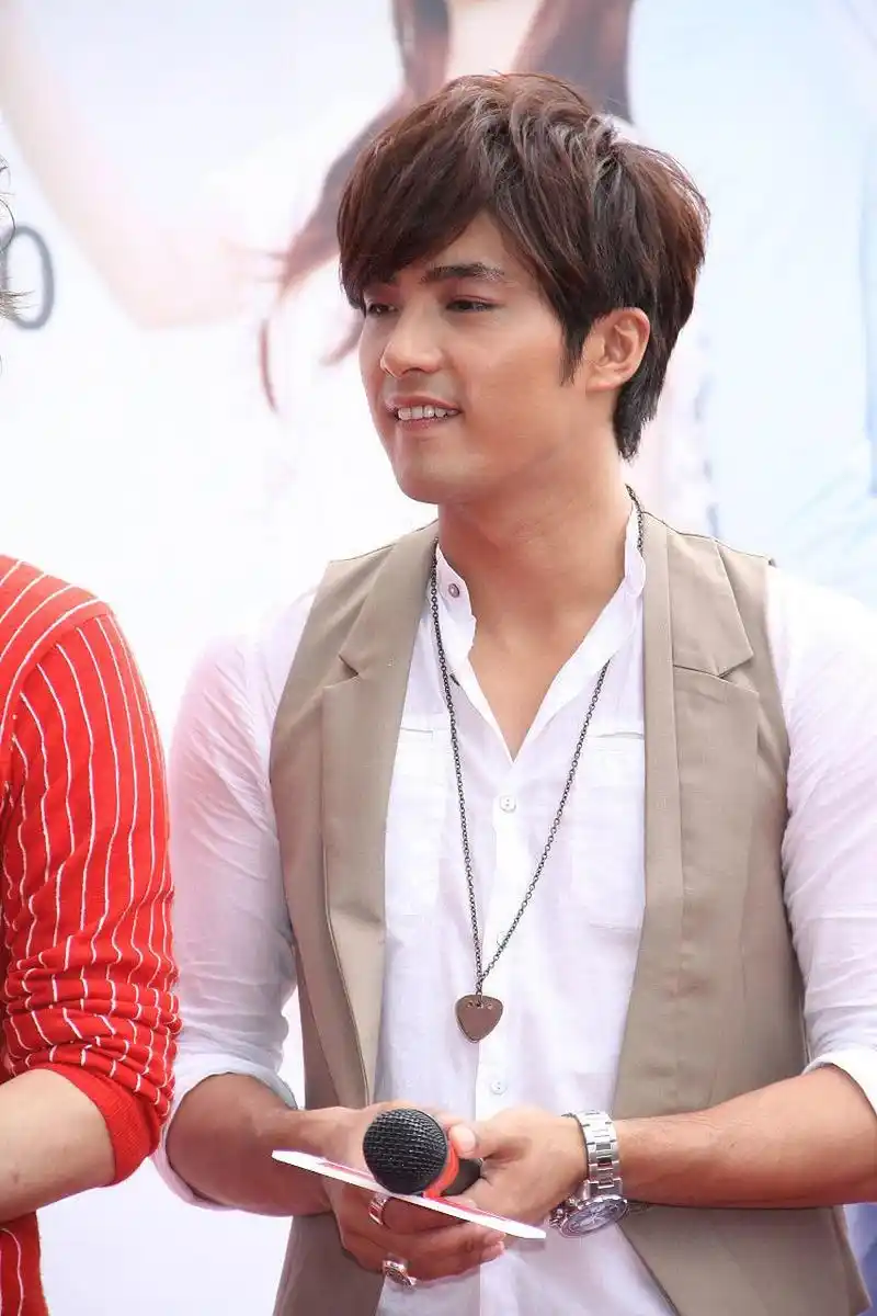 台湾偶像剧:90后回忆中的粉红色启蒙之旅  曾经,台湾爱情偶像剧是许多