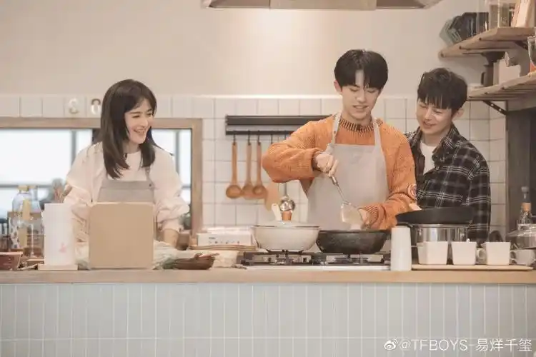 哥哥13岁爆红弟弟7岁创世界纪录易烊千玺妈妈的育儿经实在是太牛了