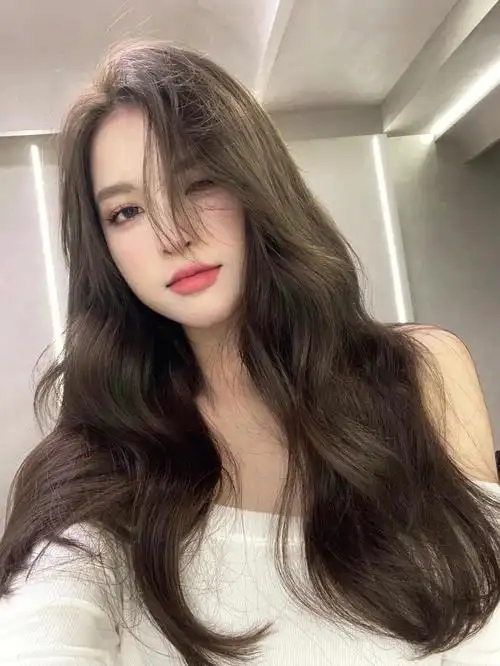 初秋发色质感的冷茶色