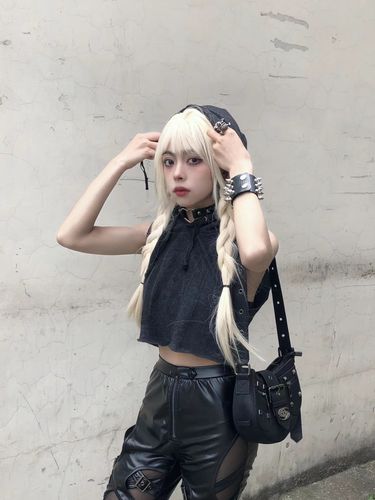 原的暗黑哥特摇滚朋克五芒星骷髅教皇倒十字架亚文化连帽短款背心