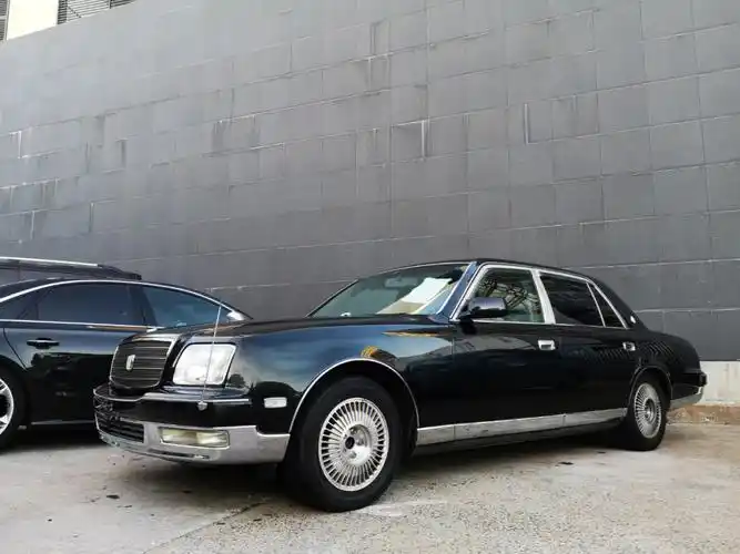 买包的钱省省就能玩的v12 #丰田世纪