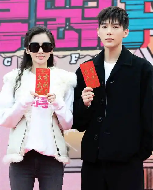 再受阻,新剧女主变友情出演,离婚至今仅接到一部戏_黄晓明_寻踪_说法