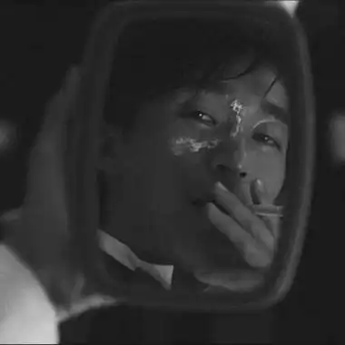 周星驰抽烟经典头像 星爷抽烟头像_4