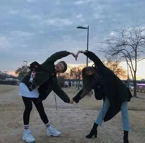 旅拍合照pose集合以后拍照不会一直重来了