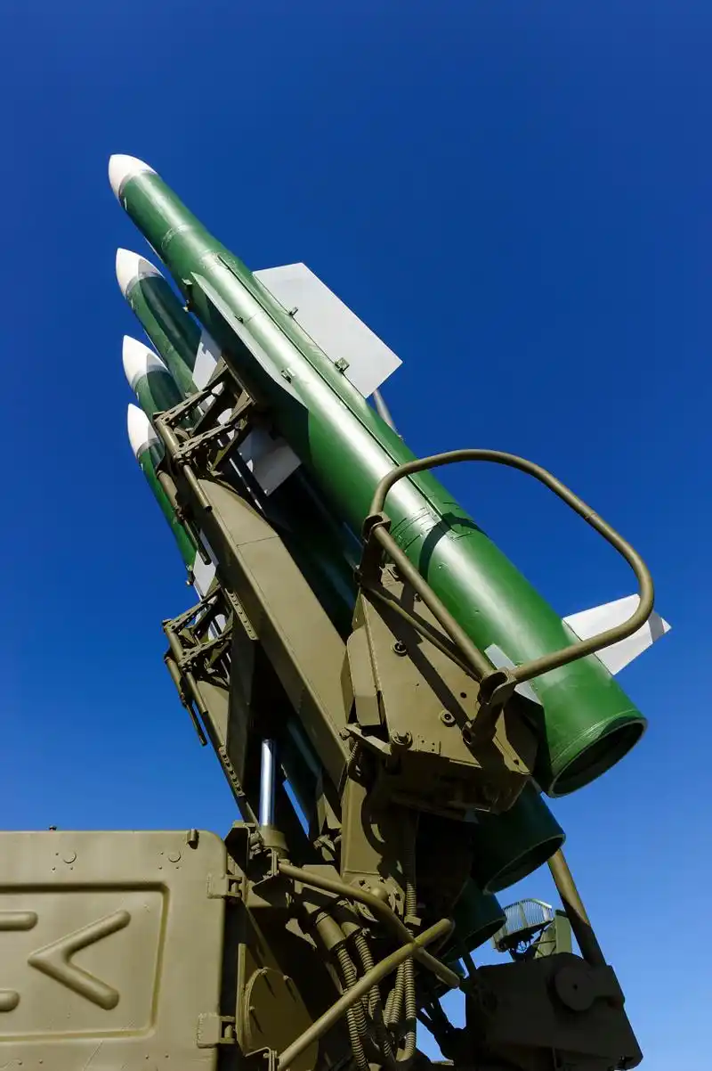 军事装备#  军备是指某个国家在国家安全,国防建设以及扩张领土等