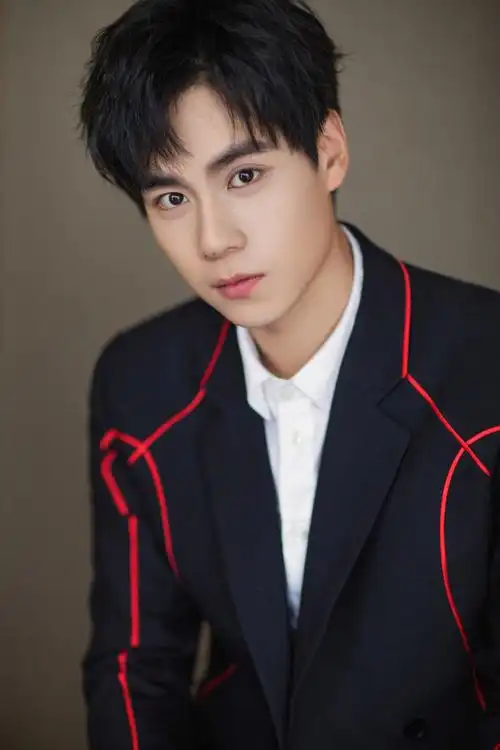 满足你的一切幻想——演员胡一天