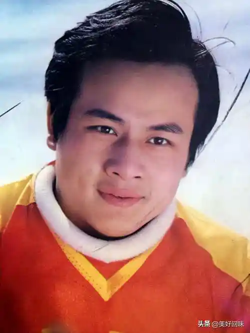 林强,1956年出生于辽宁,1976年考入长影演员剧团,1979年出演影片《赣