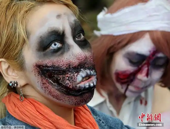 日本东京举办年度僵尸大游行