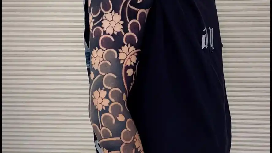 樱花花臂黑灰完成