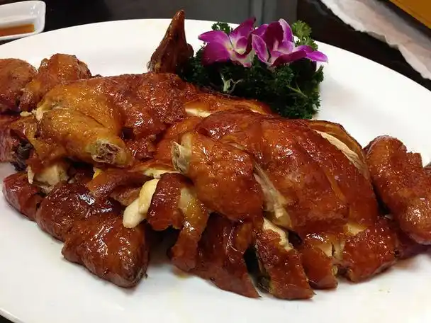 脆皮炸子鸡(一只)提前一天预定