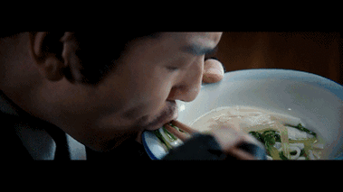 1024快看吃戏看演技黄渤高架桥啃面包张嘉译带火油泼面而他吃出演技