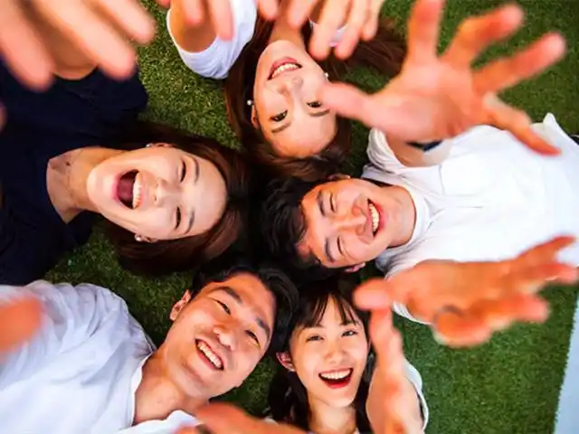 20岁的女孩坚信男女之间存在纯粹的友谊,26岁时,她恍然大悟!