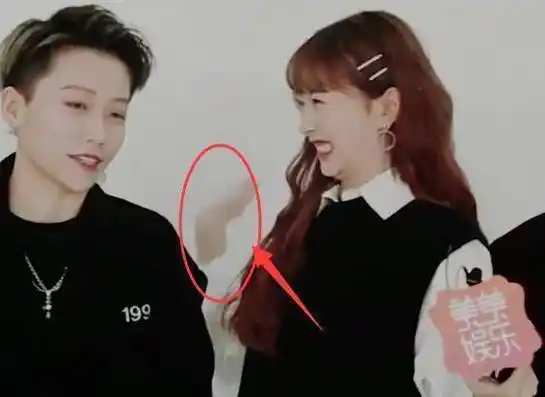 原创孔雪儿说自己长得一般谁注意刘雨昕的反应就你知道的多