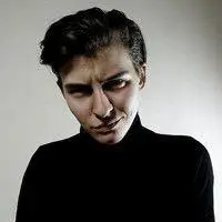 大叔头像沧桑男【点击鼠标右键下载】