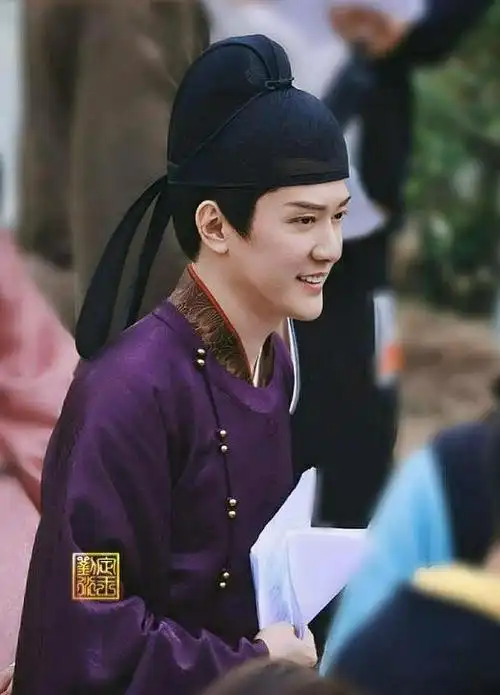 景甜冯绍峰古装电视剧《灼灼风流》藏头诗,别具匠心展现玩转才华