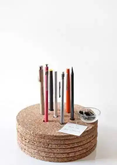 创作发明废旧物品手工小制作笔筒创意