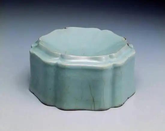 宋代官窑瓷器赏珍(二)