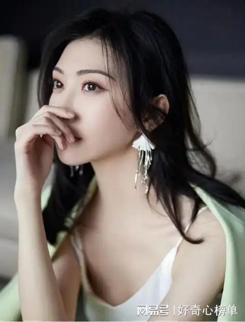 中国30-40岁最美女演员top 10,赵丽颖,杨幂,迪丽热巴上榜!