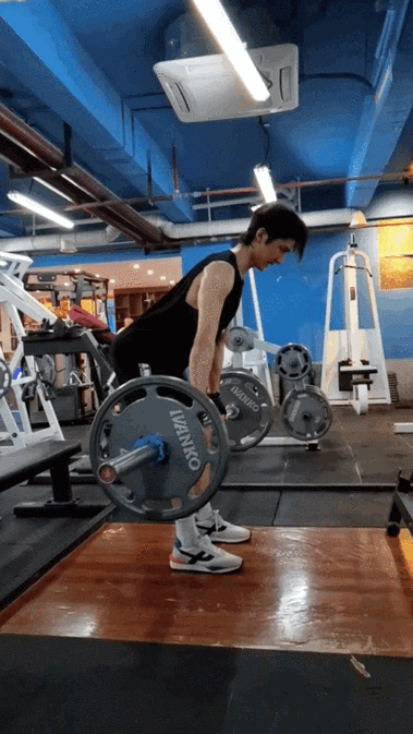 张新成人类高质量健身##张新成背部线条绝了