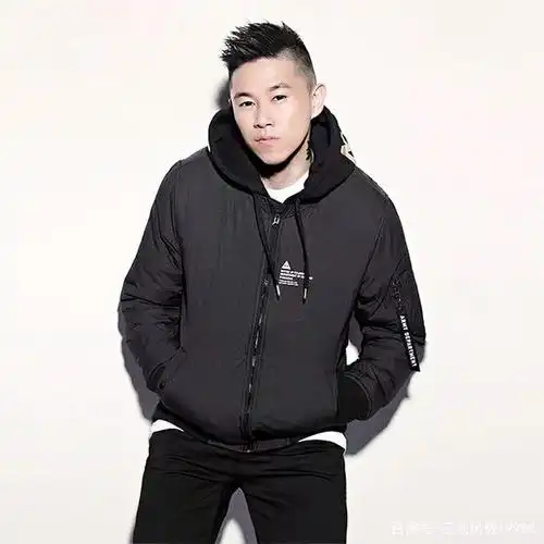 欧阳靖回归三公舞台