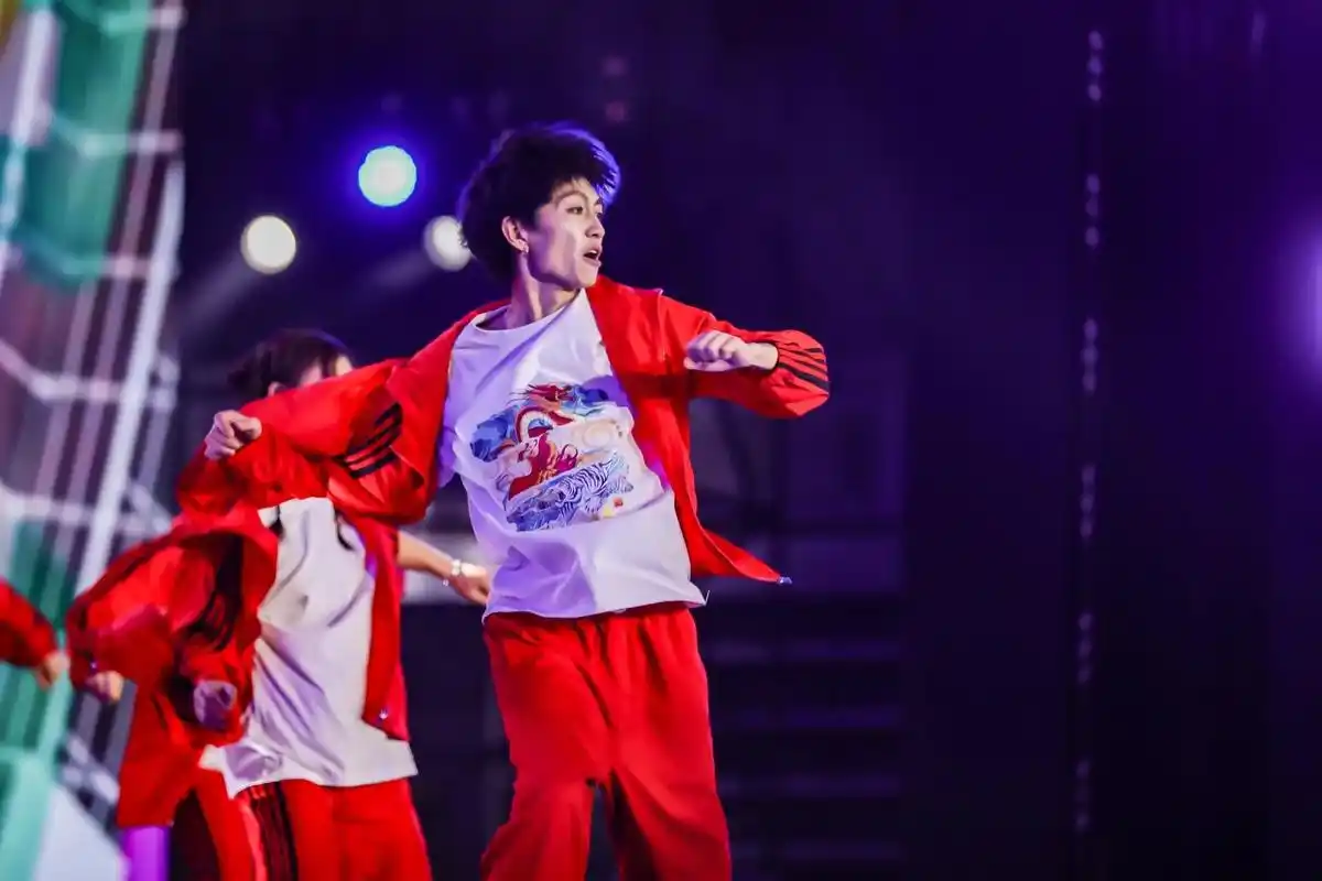 这就是街舞 #神级现场 #舞台混剪 #绝美舞台 #直拍 发 - 抖音