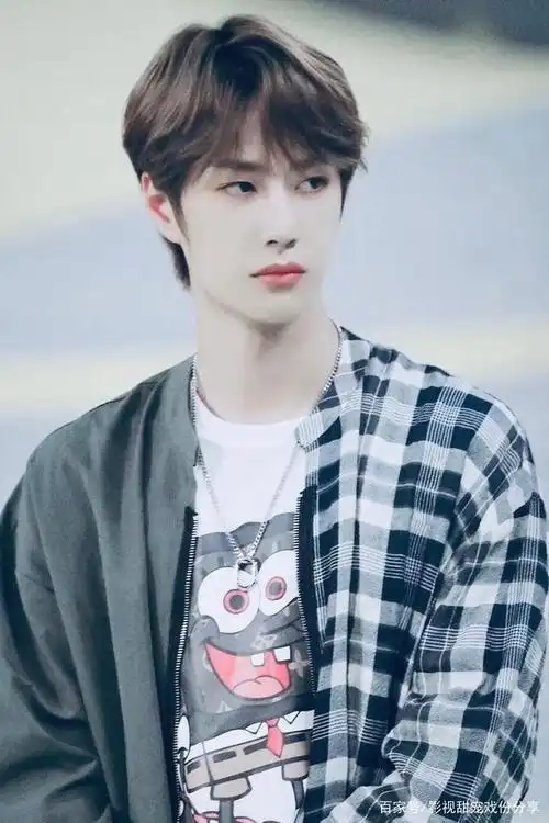 王一博那些让人惊艳让人怦然心动的照片