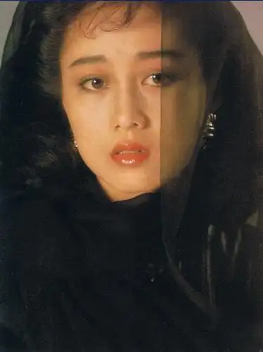 李连杰加上利智依旧无法拯救自己女儿的颜值网友说脸好大