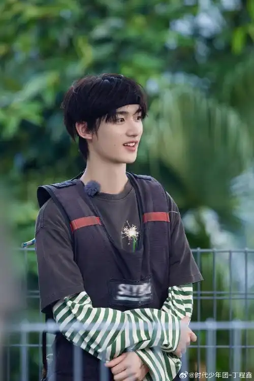 丁程鑫 monster##丁程鑫壁纸