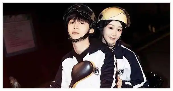 同样是和杨紫演亲密爱人,范丞丞和肖战,李现对比,差异一目了然_观众