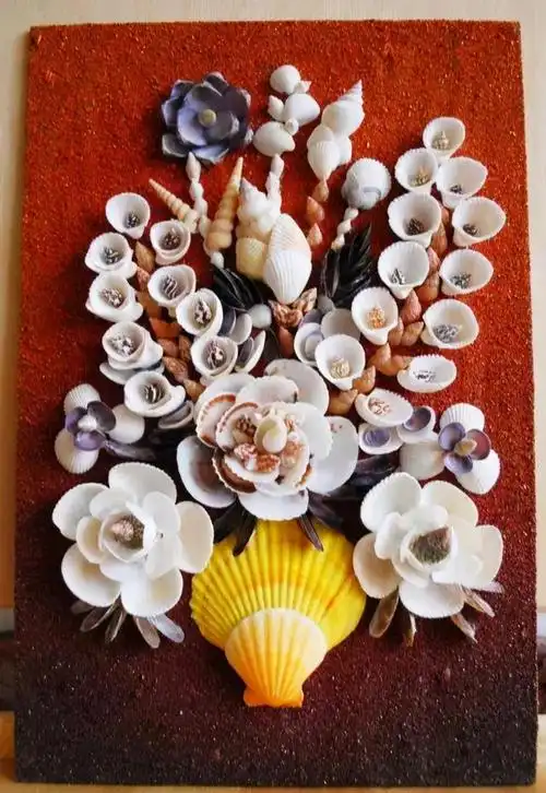 海边漂亮贝壳,海边有各种各样的贝壳(做出的手工花非常好看图片)