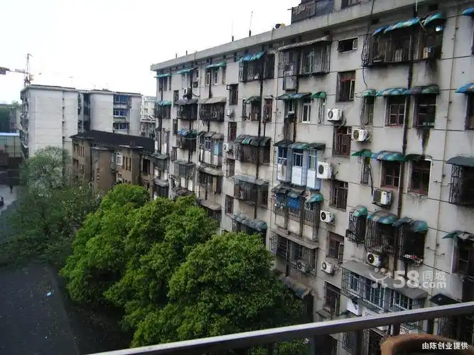 鹏程世家商住楼