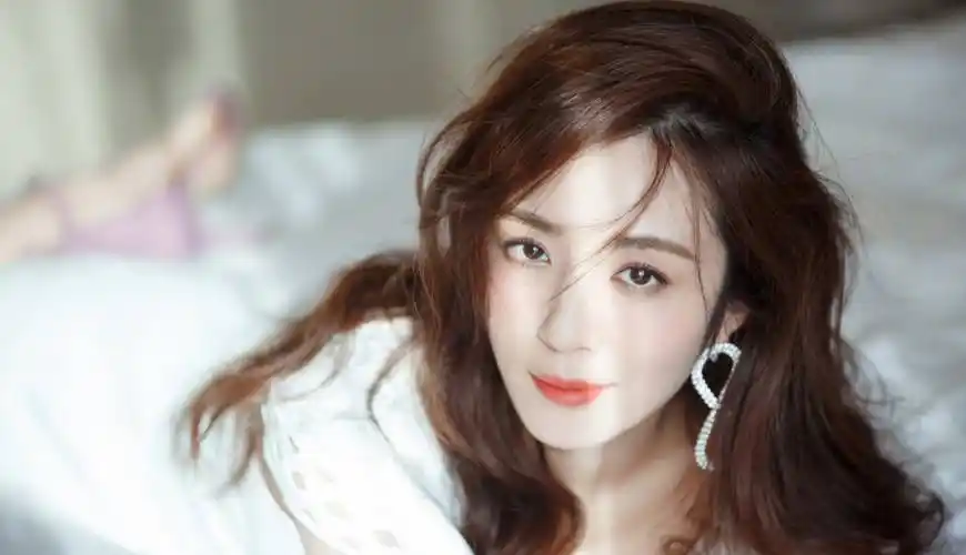 王晓晨两次给她人做了嫁衣,被传出和他的绯闻?