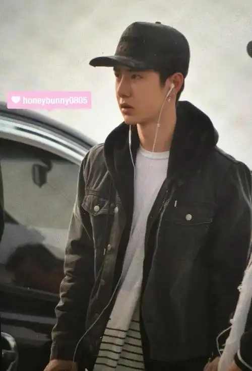 王一博早期照片!