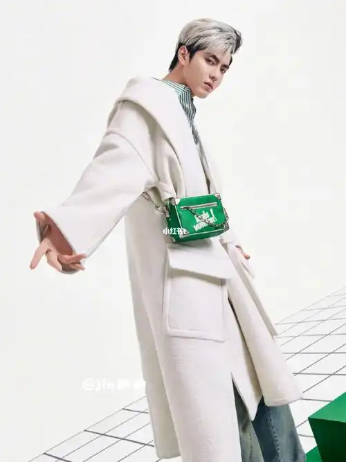 终于看到阴阳头啦7115_吴亦凡_路易威登怎么样_吴亦凡lv全球代言