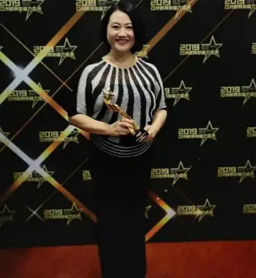 她被誉为最美"傻姑",与男友拍拖40年仍未结婚,如今她怎样了_陈安莹