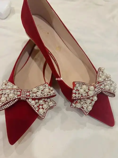 平底红色婚鞋