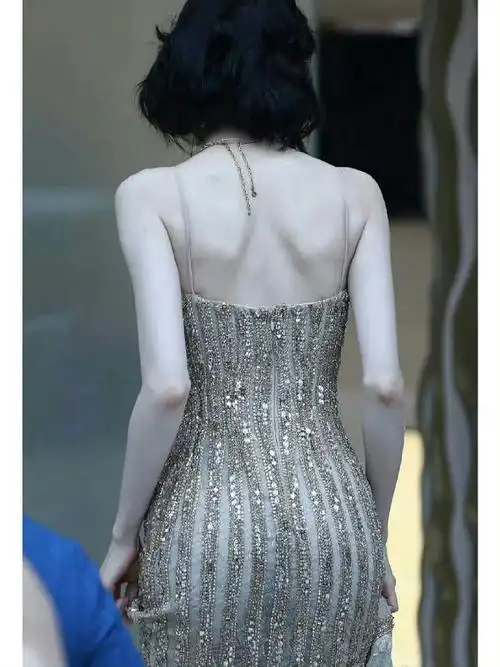 迪丽热巴腰臀比 震撼