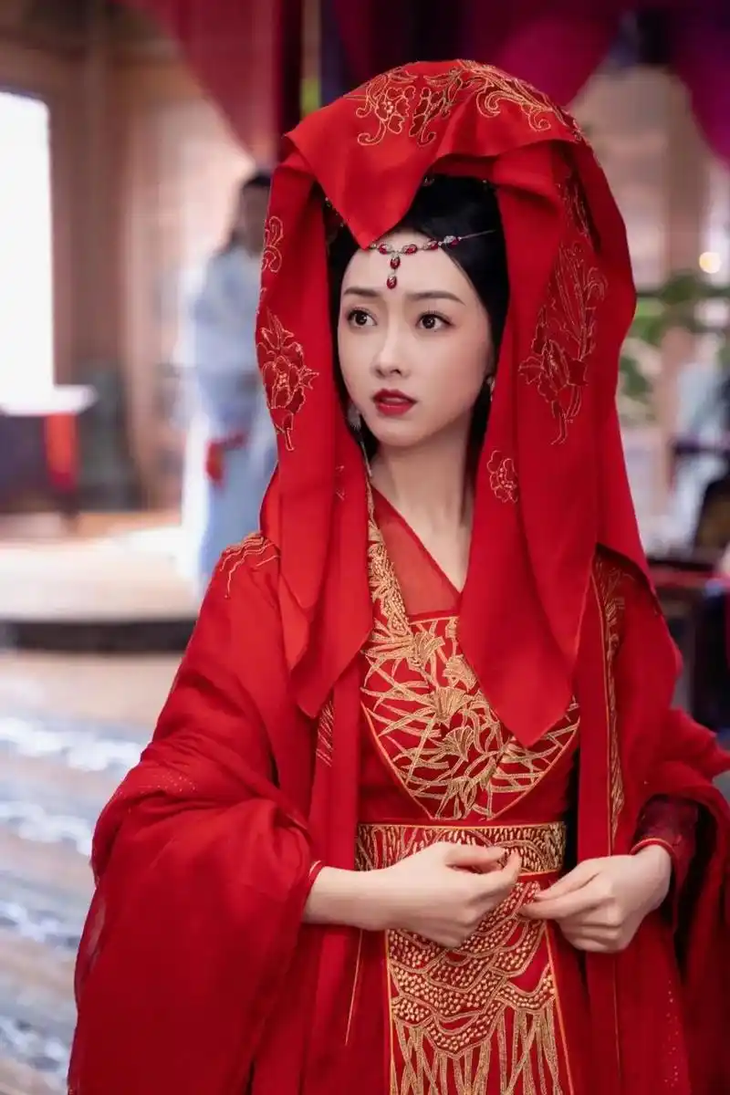 这么漂亮的新娘子有点喜欢.女明星古装剧照