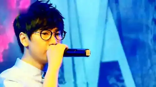 汪苏泷嗨唱起来伴舞都那么给力 服务升级打开原网页 26汪苏泷,苏运莹