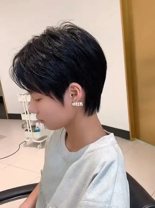 男生女生都合适的发型还免打理