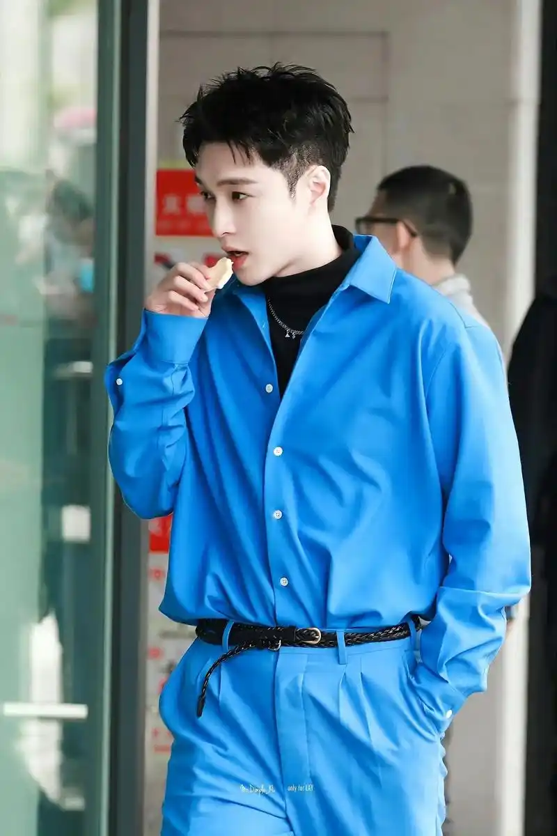 能不能dream一个这个发型🥵#张艺兴 #张艺兴短发 #无 - 抖音